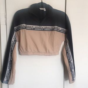 Crop Sweatshirt